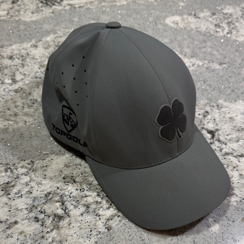 Top of the World Charcoal Hat with Black Clover